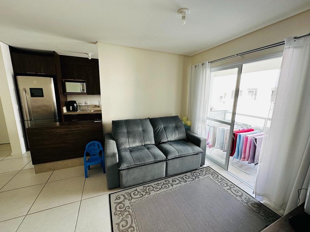 Apartamento à venda com 3 quartos, 97m² - Foto 9