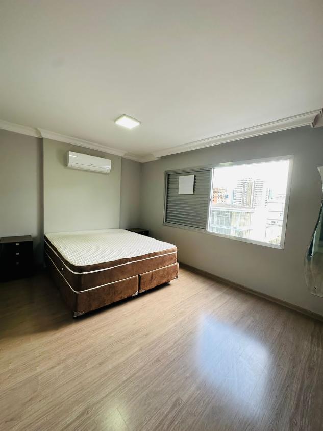 Apartamento à venda com 3 quartos, 109m² - Foto 5