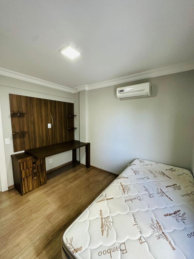 Apartamento à venda com 3 quartos, 109m² - Foto 8