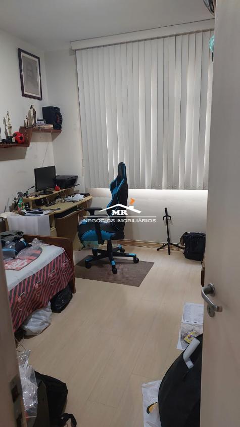 Apartamento à venda com 2 quartos, 83m² - Foto 9