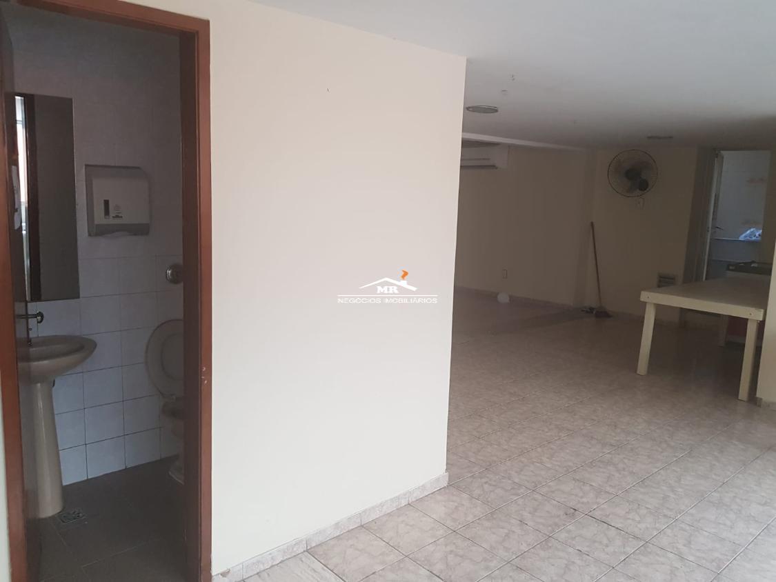 Apartamento à venda com 2 quartos, 83m² - Foto 31