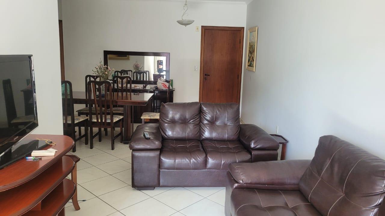 Apartamento para alugar com 3 quartos, 110m² - Foto 2