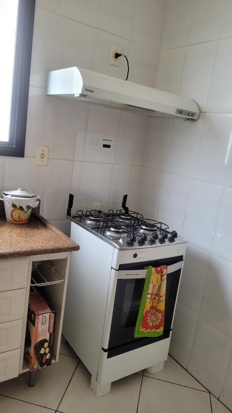 Apartamento para alugar com 3 quartos, 110m² - Foto 18