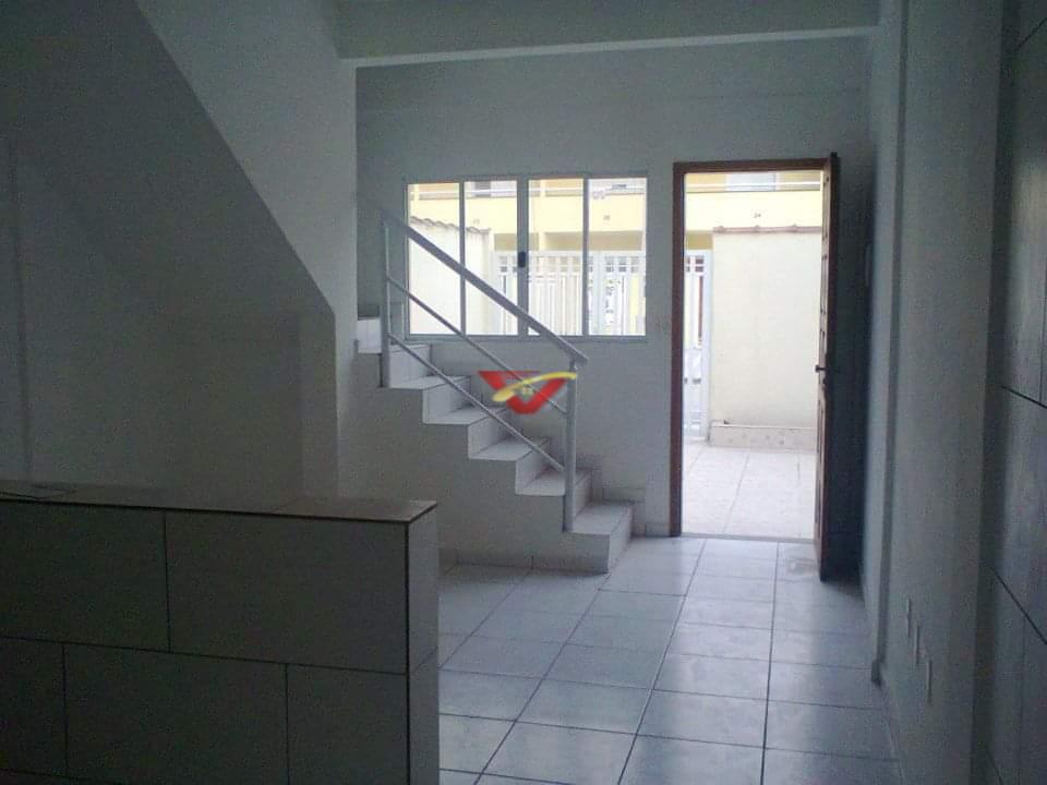 Sobrado à venda com 2 quartos, 88m² - Foto 9