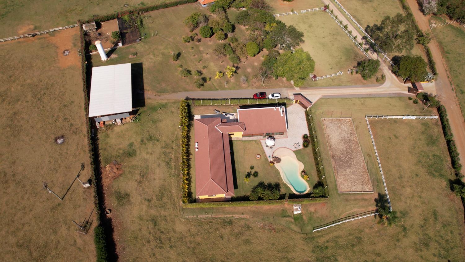 Fazenda à venda com 3 quartos, 484000m² - Foto 4