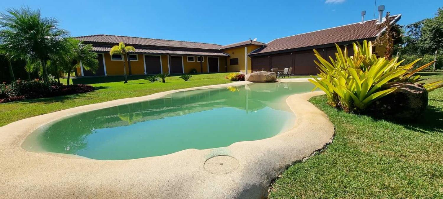 Fazenda à venda com 3 quartos, 484000m² - Foto 1