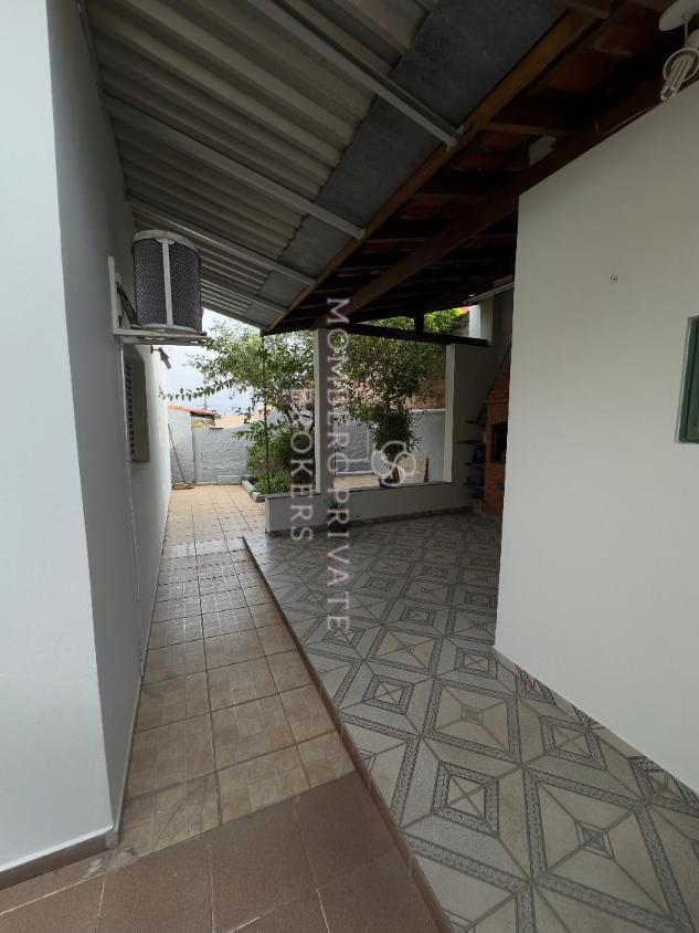 Casa à venda com 3 quartos, 182m² - Foto 9