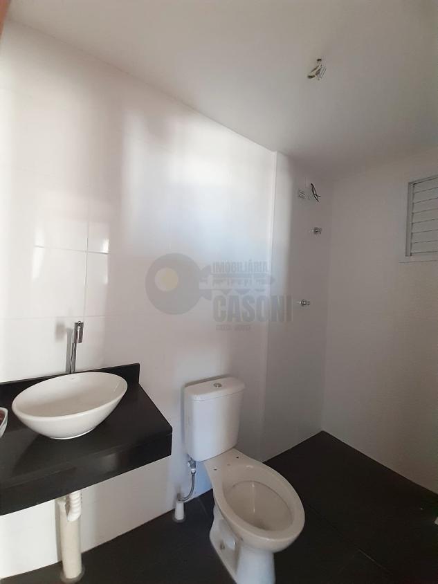 Apartamento à venda com 2 quartos, 46m² - Foto 4