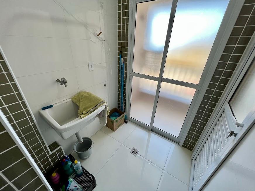 Apartamento à venda com 2 quartos, 95m² - Foto 17