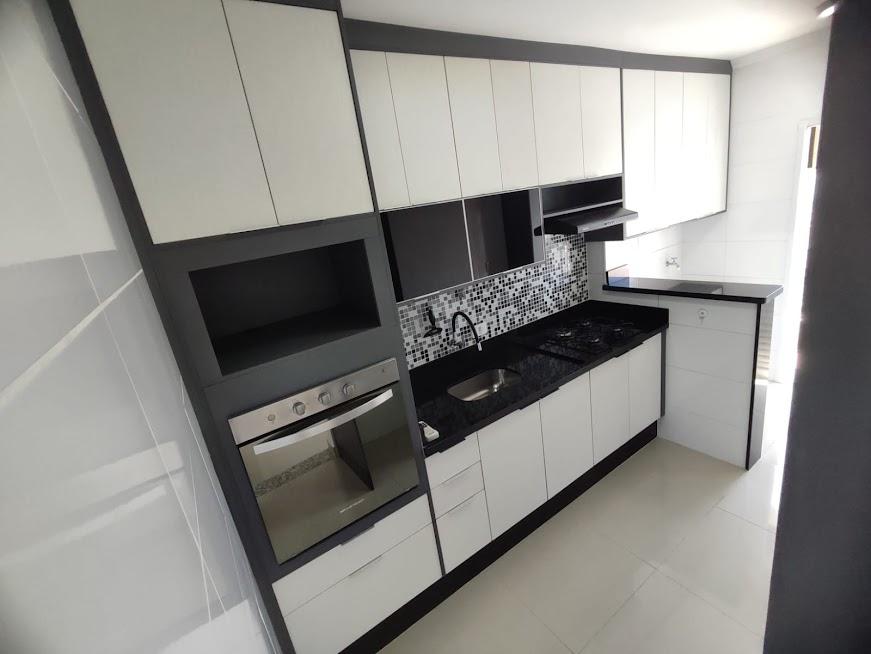 Apartamento à venda com 2 quartos, 63m² - Foto 17