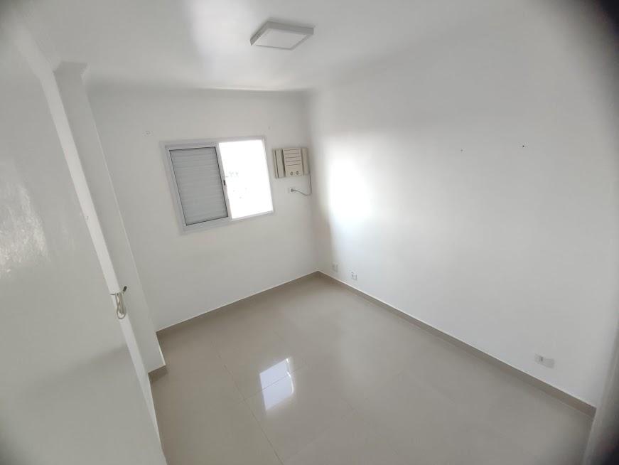 Apartamento à venda com 2 quartos, 63m² - Foto 5