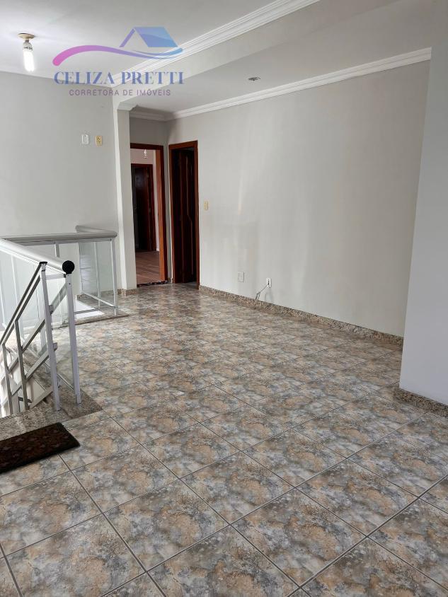 Casa à venda com 5 quartos, 260m² - Foto 18