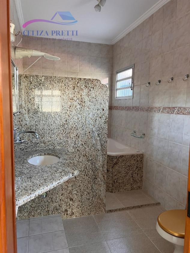 Casa à venda com 5 quartos, 260m² - Foto 15