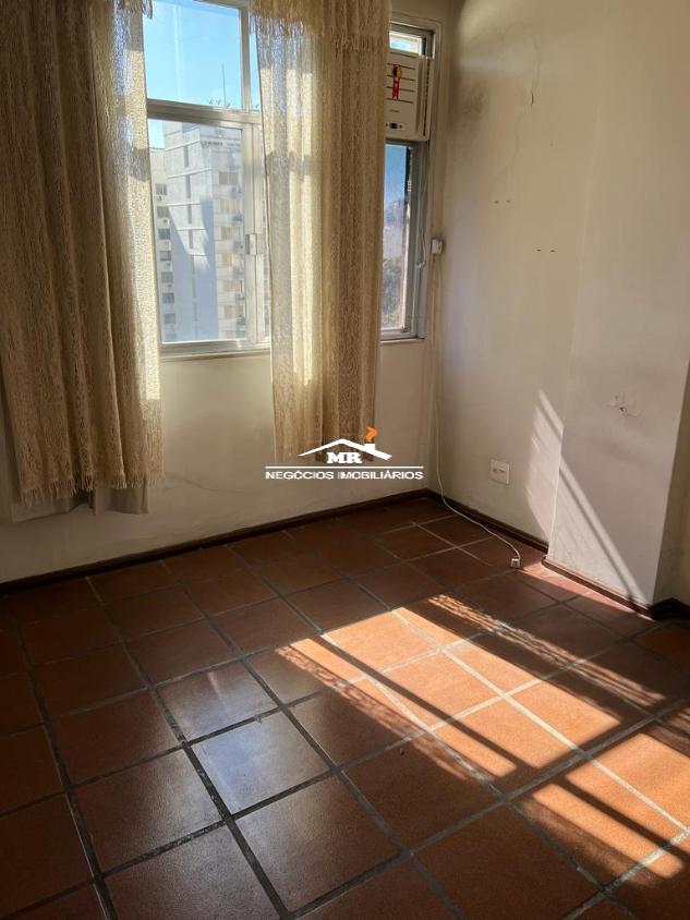 Apartamento à venda com 3 quartos, 115m² - Foto 6