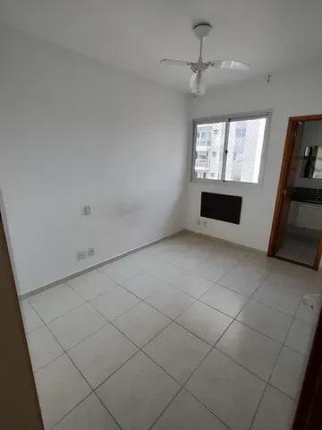 Apartamento à venda com 2 quartos, 62m² - Foto 4