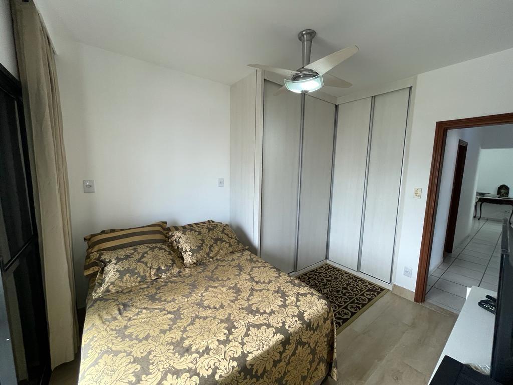 Apartamento à venda com 3 quartos, 120m² - Foto 8