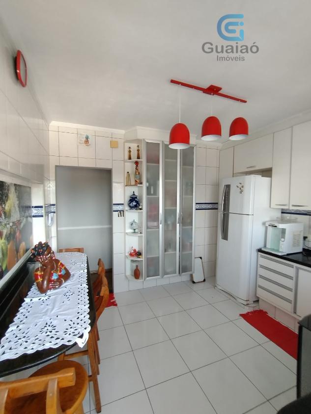 Apartamento à venda com 2 quartos, 112m² - Foto 3