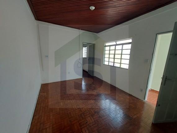 Casa para alugar com 1 quarto, 88m² - Foto 2