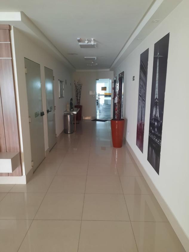 Apartamento à venda com 2 quartos, 75m² - Foto 17