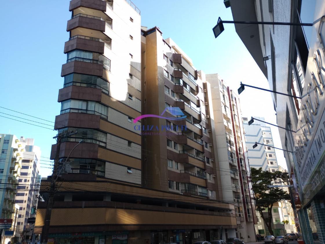 Apartamento à venda com 2 quartos, 80m² - Foto 9