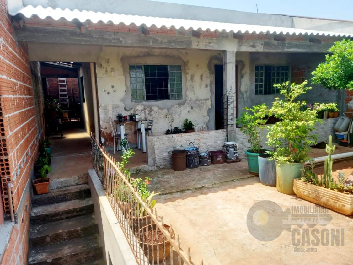 Casa à venda com 2 quartos, 160m² - Foto 3