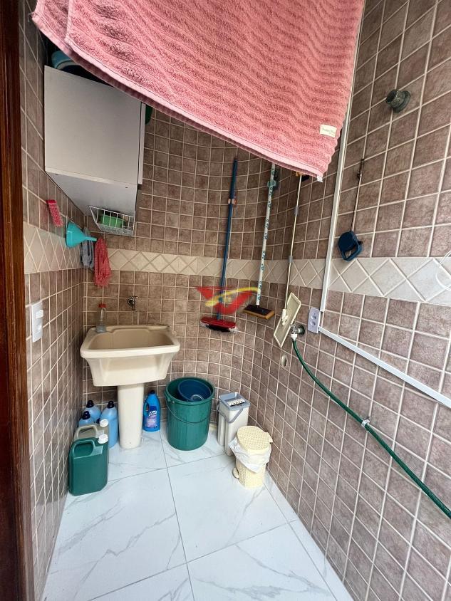 Casa à venda com 2 quartos, 89m² - Foto 17