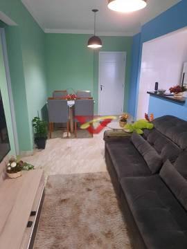 Apartamento à venda com 2 quartos, 75m² - Foto 4