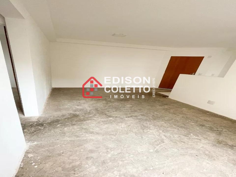 Apartamento à venda com 2 quartos, 45m² - Foto 3