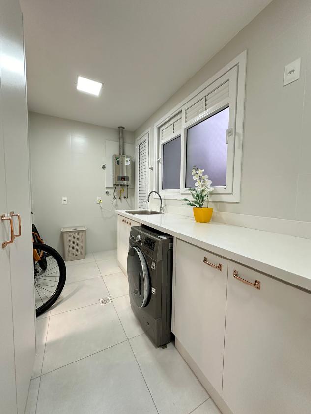 Apartamento à venda com 3 quartos, 291m² - Foto 8