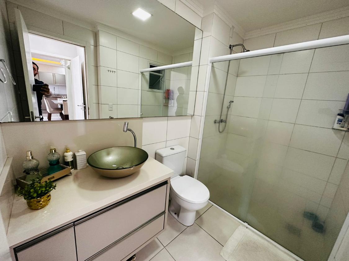 Apartamento à venda com 2 quartos, 74m² - Foto 25