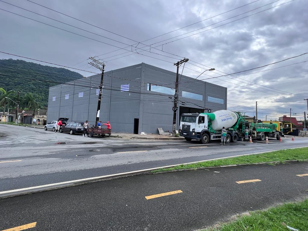 Depósito-Galpão-Armazém para alugar, 700m² - Foto 4