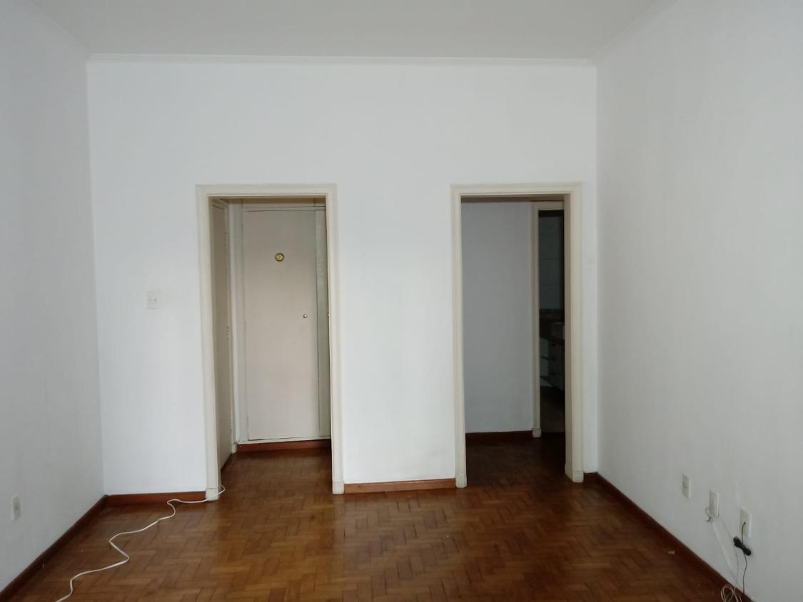 Apartamento para alugar com 1 quarto, 80m² - Foto 2