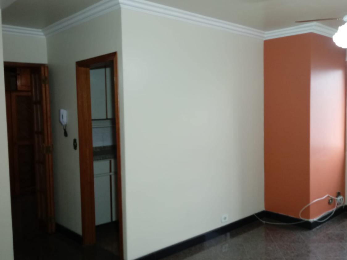 Apartamento à venda com 1 quarto, 40m² - Foto 4