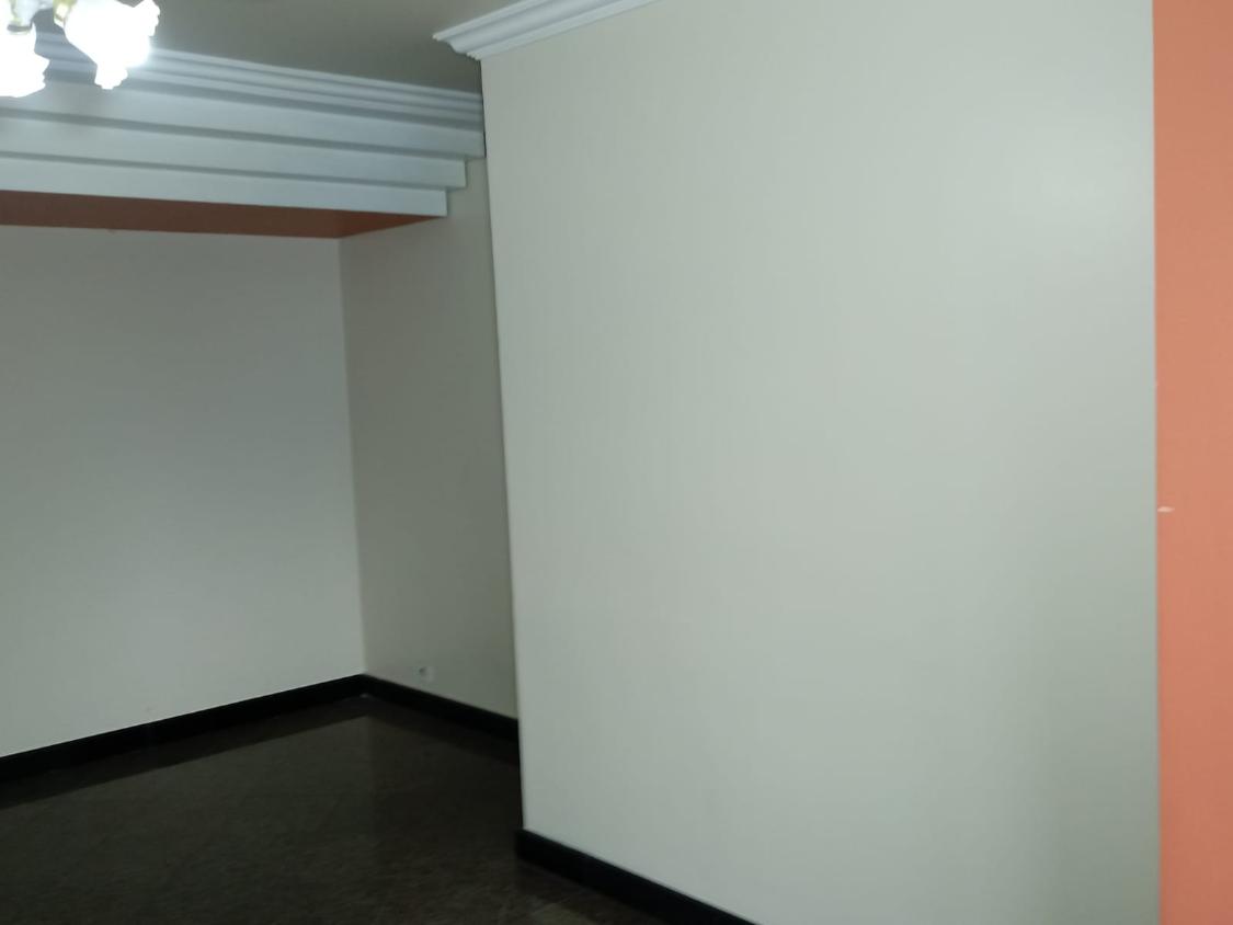 Apartamento à venda com 1 quarto, 40m² - Foto 11