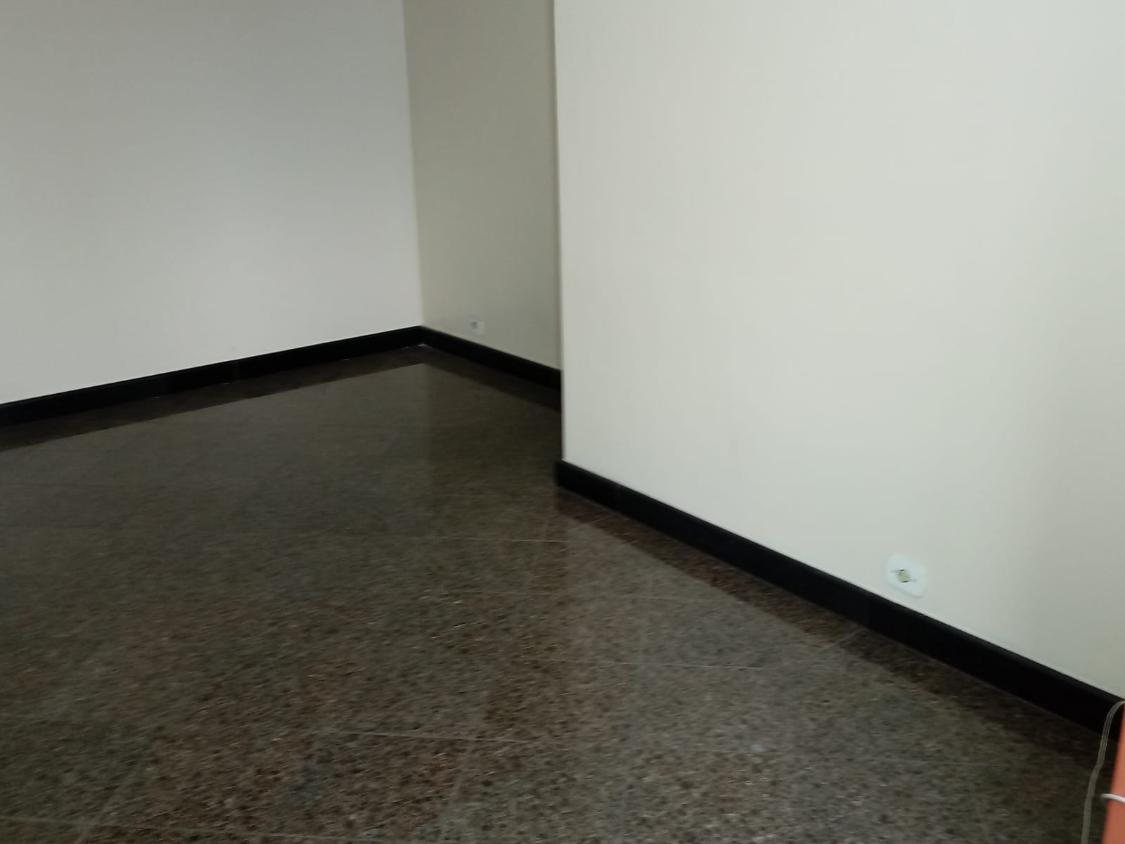 Apartamento à venda com 1 quarto, 40m² - Foto 12