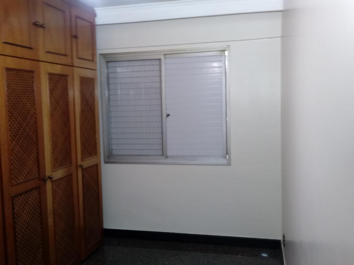 Apartamento à venda com 1 quarto, 40m² - Foto 21