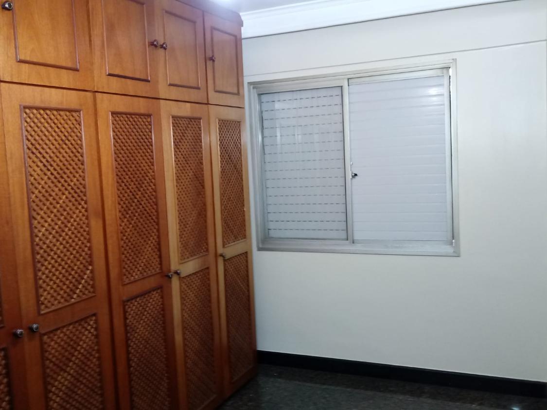 Apartamento à venda com 1 quarto, 40m² - Foto 23