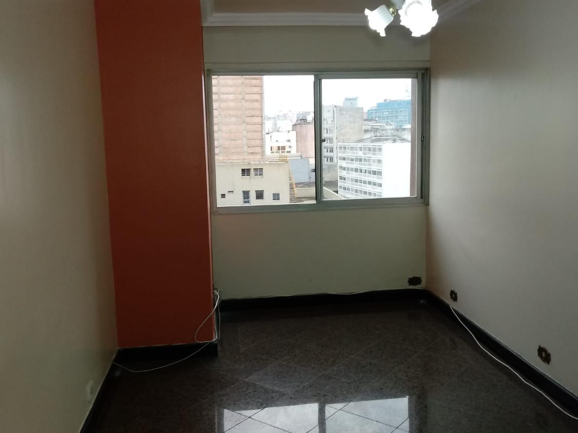 Apartamento à venda com 1 quarto, 40m² - Foto 2