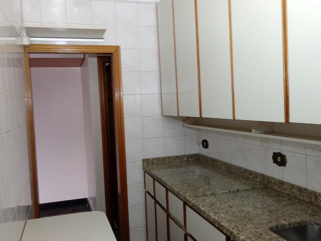 Apartamento à venda com 1 quarto, 40m² - Foto 31