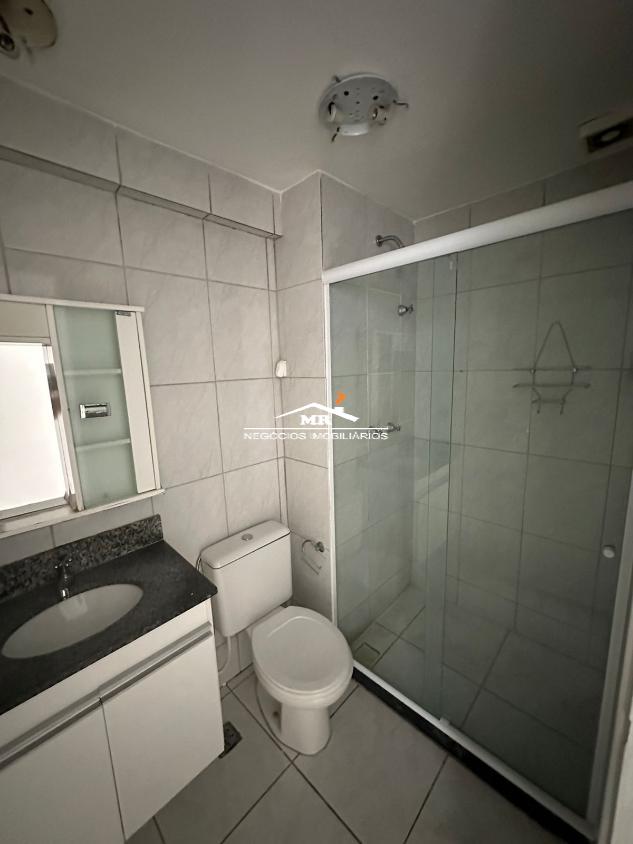 Apartamento à venda com 2 quartos, 65m² - Foto 15