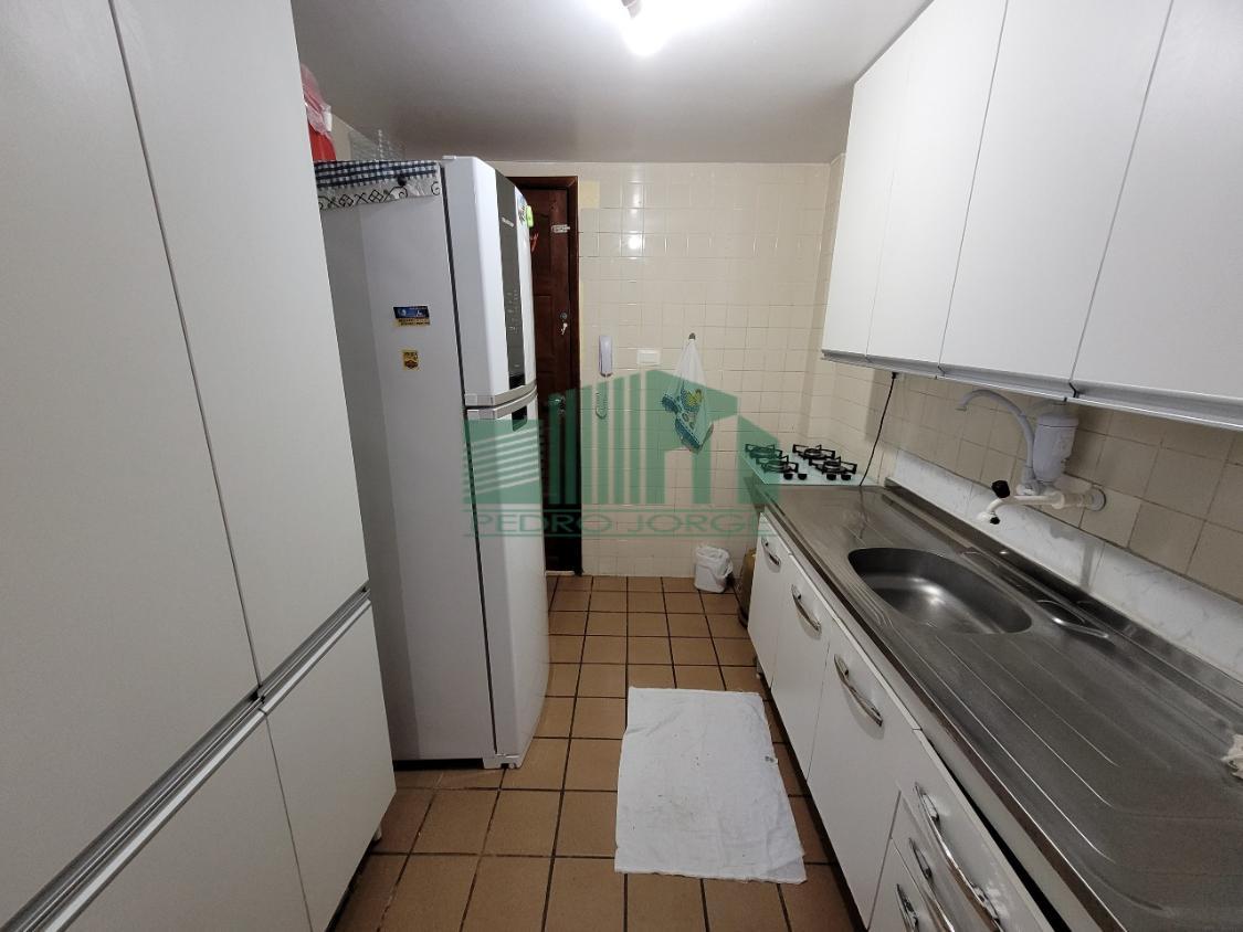 Apartamento à venda com 3 quartos, 90m² - Foto 18