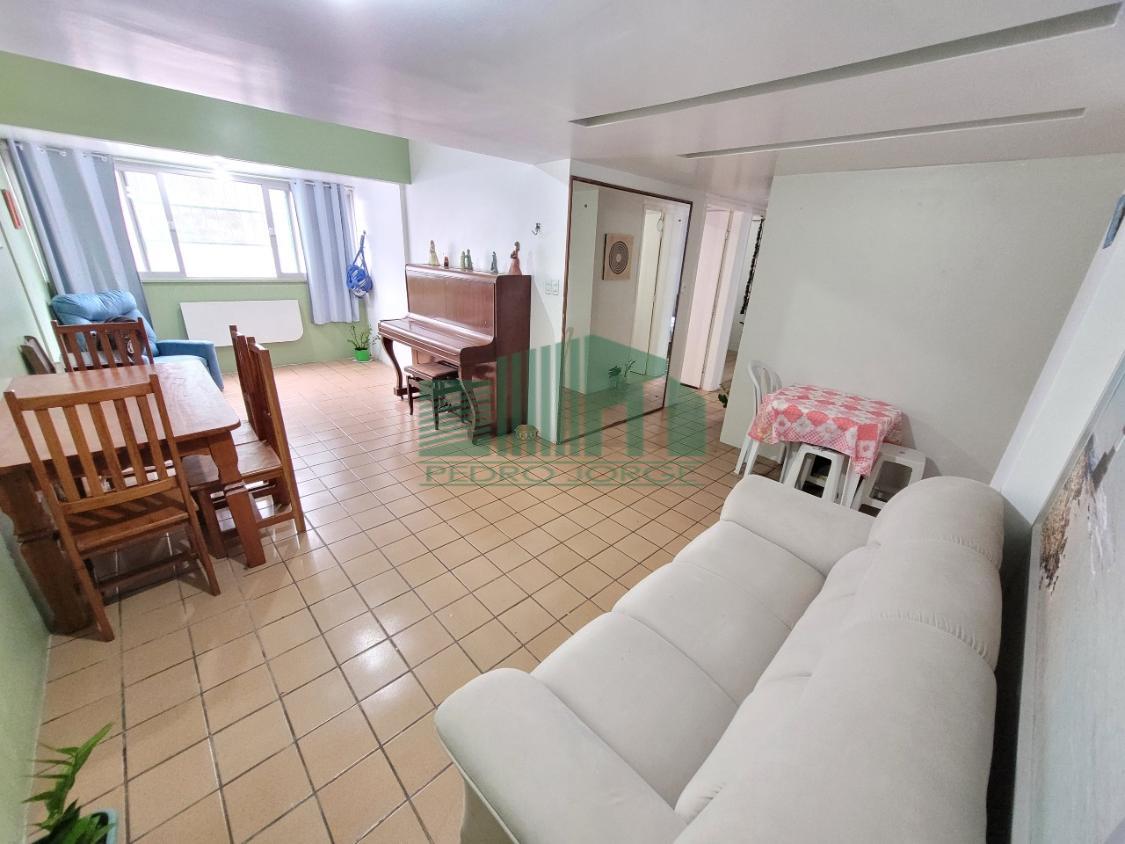 Apartamento à venda com 3 quartos, 90m² - Foto 1