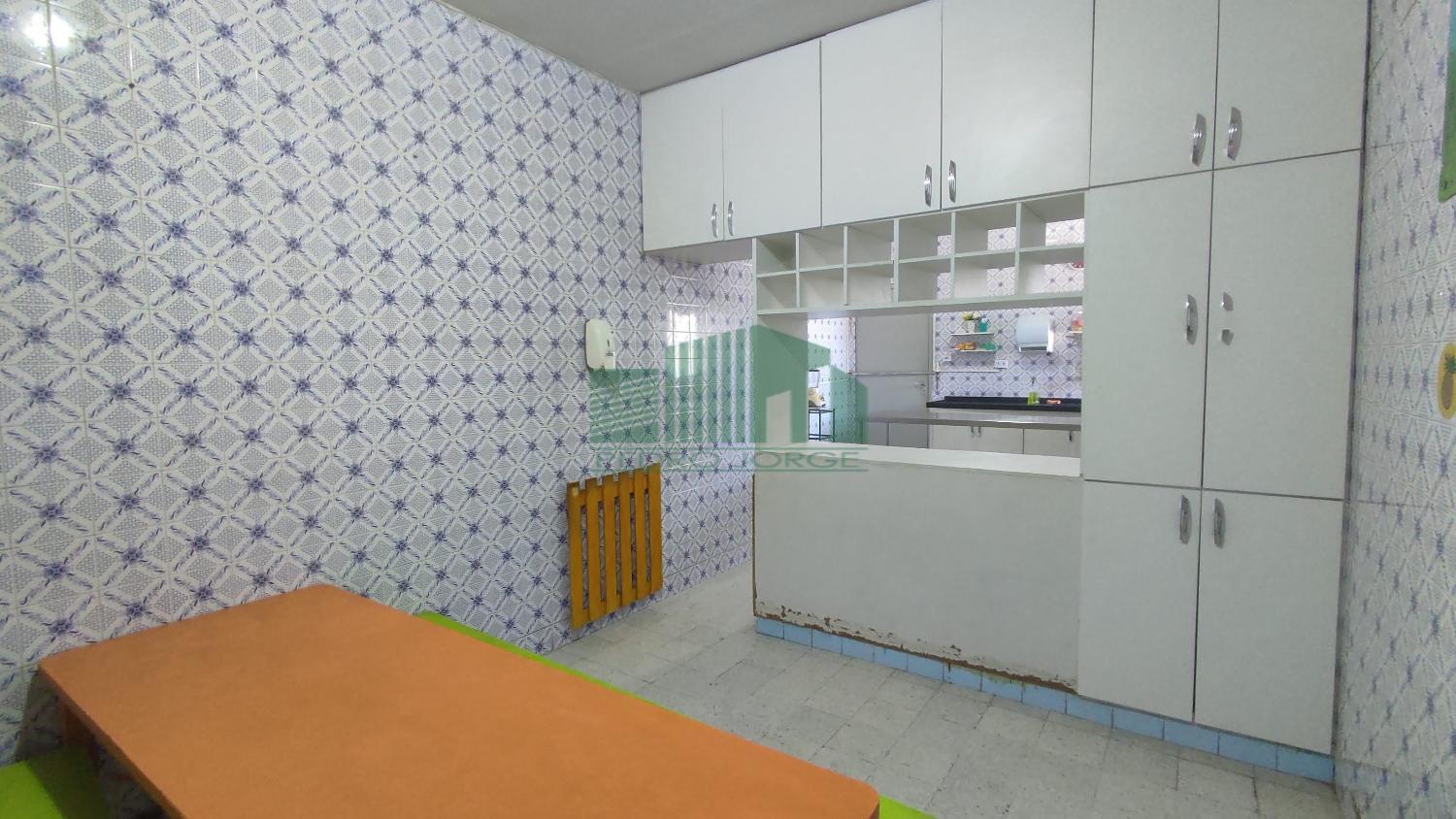 Casa à venda com 14 quartos, 500m² - Foto 12