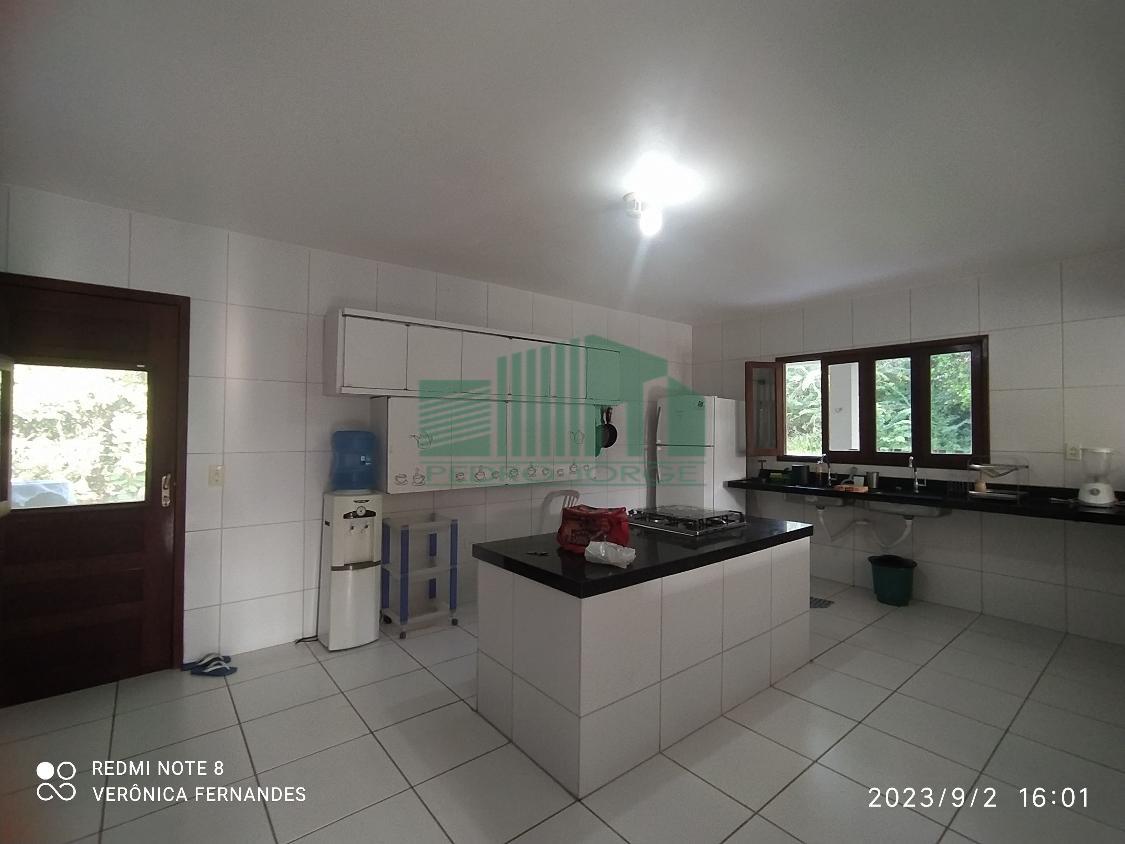 Casa de Condomínio à venda com 3 quartos, 270m² - Foto 12