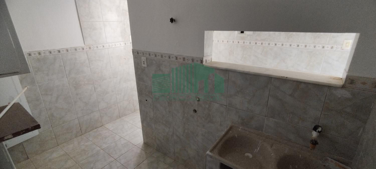 Apartamento à venda com 2 quartos, 60m² - Foto 18