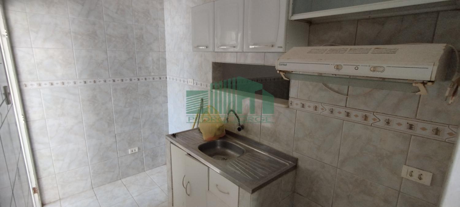 Apartamento à venda com 2 quartos, 60m² - Foto 15