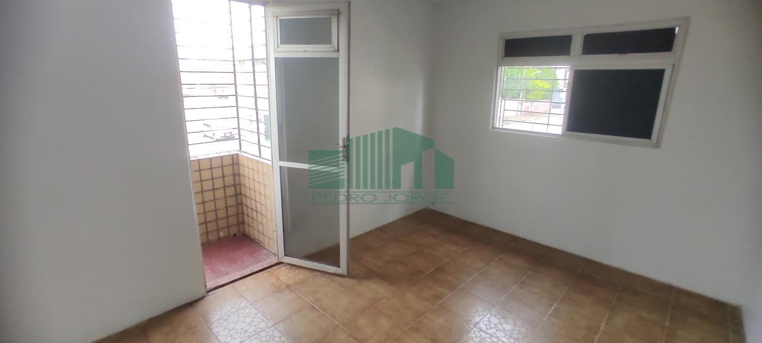 Apartamento à venda com 3 quartos, 120m² - Foto 12