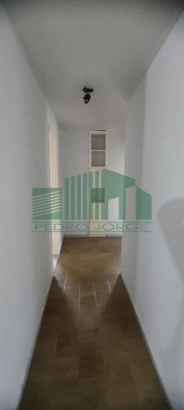 Apartamento à venda com 3 quartos, 120m² - Foto 9