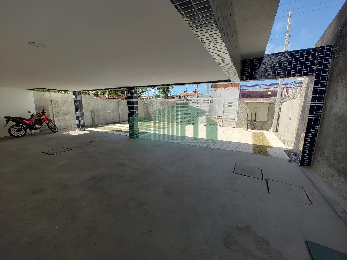 Apartamento à venda com 2 quartos, 50m² - Foto 2