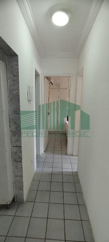 Apartamento à venda com 2 quartos, 45m² - Foto 13